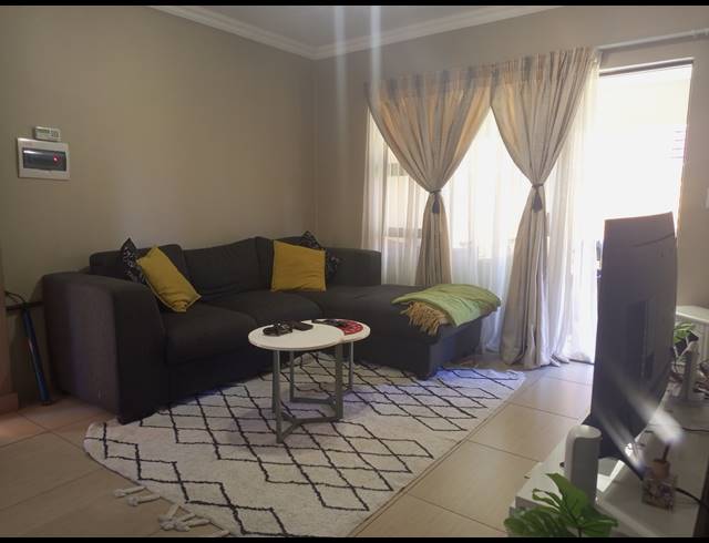 2 BEDROOM TOWNHOUSE FOR SALE IN ANDEON